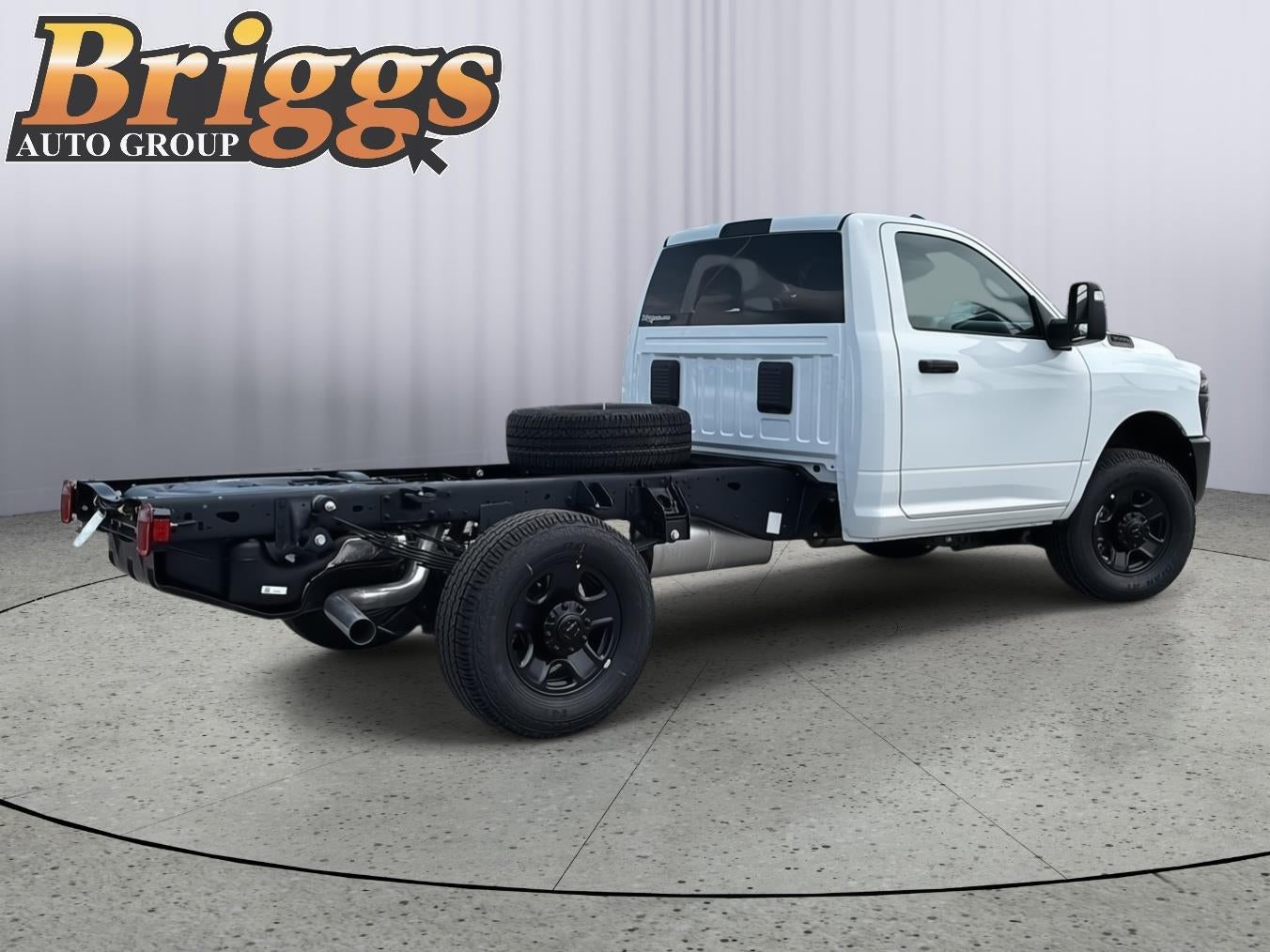 2026 RAM Ram 3500 Chassis Cab RAM 3500 TRADESMAN CHASSIS REGULAR CAB 4X4 60' CA