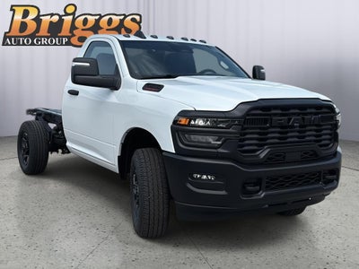 2026 RAM Ram 3500 Chassis Cab RAM 3500 TRADESMAN CHASSIS REGULAR CAB 4X4 60' CA