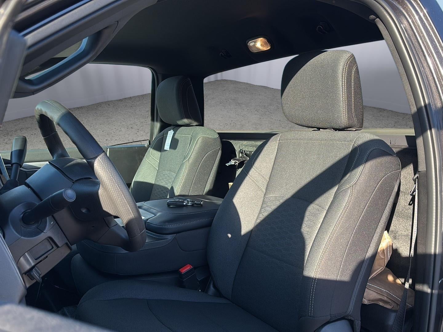 2026 RAM Ram 3500 Chassis Cab RAM 3500 TRADESMAN CHASSIS REGULAR CAB 4X4 84' CA