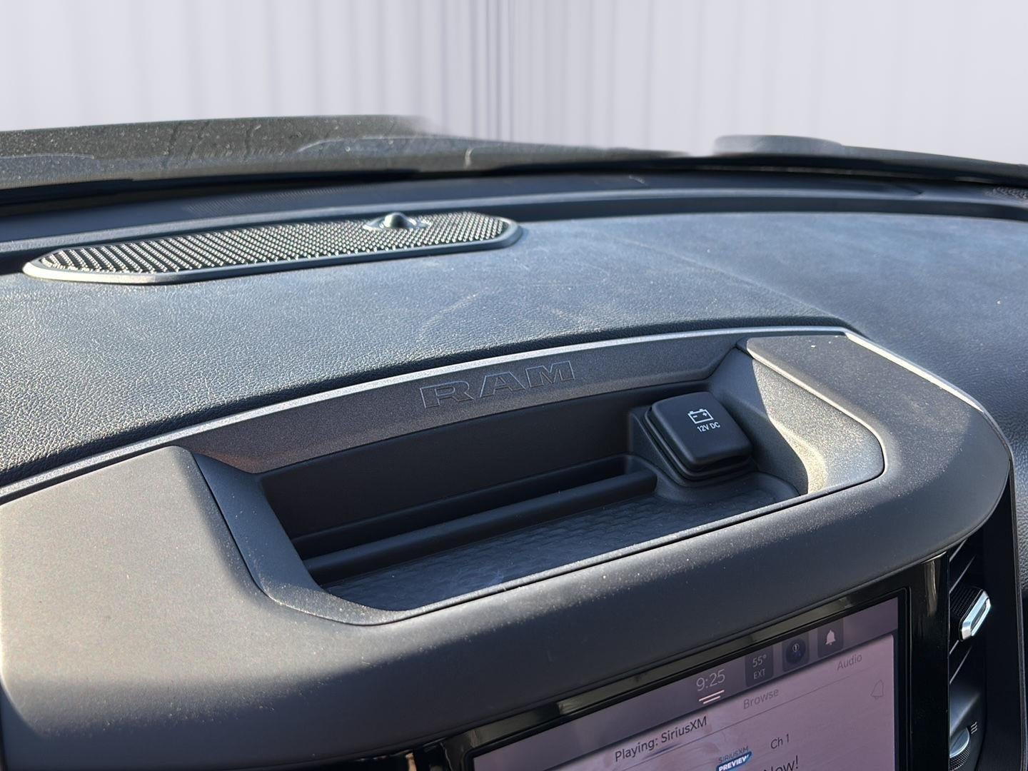 2026 RAM Ram 3500 Chassis Cab RAM 3500 TRADESMAN CHASSIS REGULAR CAB 4X4 84' CA