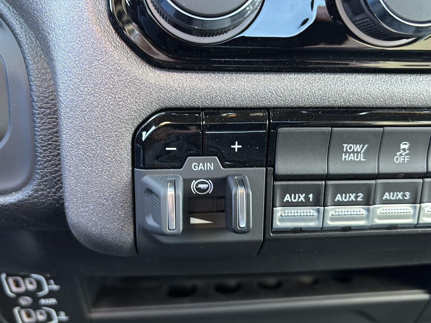 2026 RAM Ram 3500 Chassis Cab RAM 3500 TRADESMAN CHASSIS REGULAR CAB 4X4 84' CA