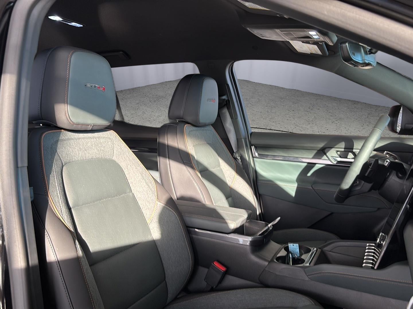 2026 GMC Terrain AWD AT4