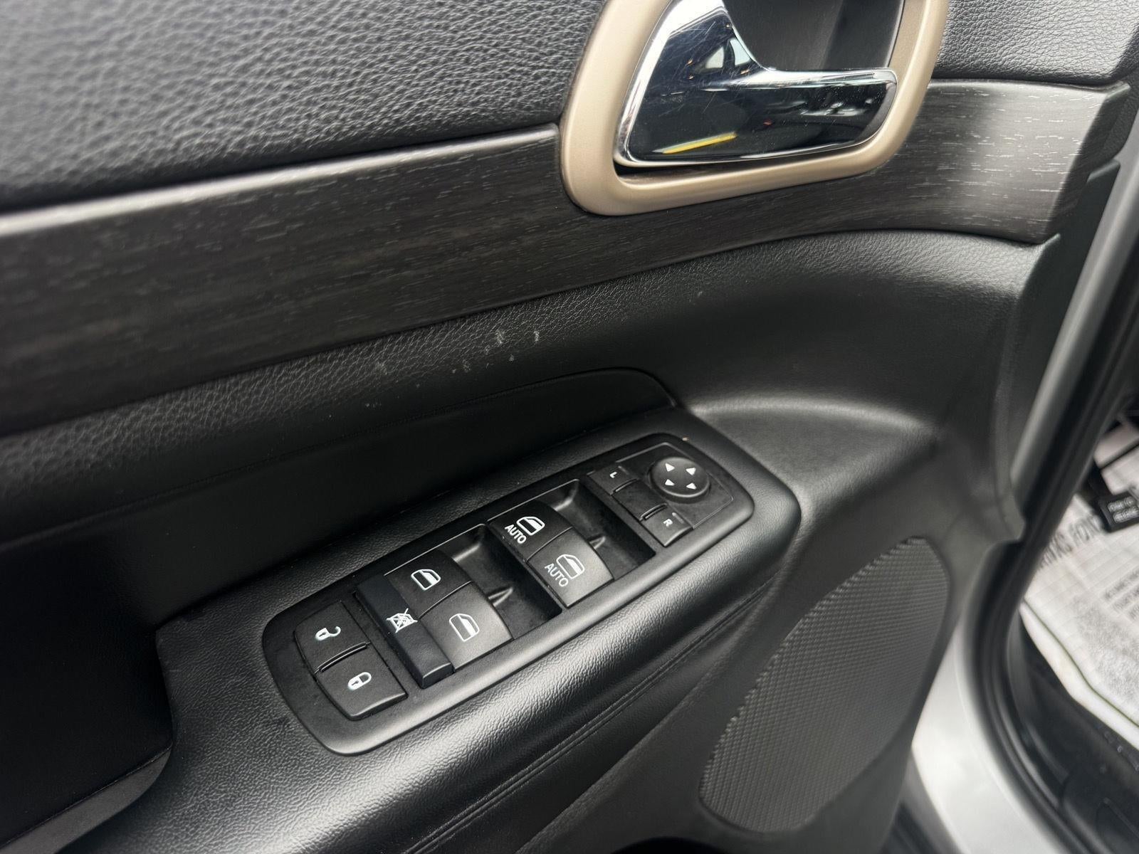 2015 Jeep Grand Cherokee Laredo