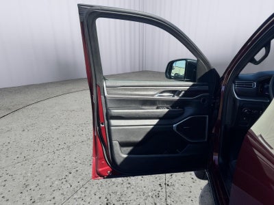 2023 Jeep Wagoneer L Series II 4x4