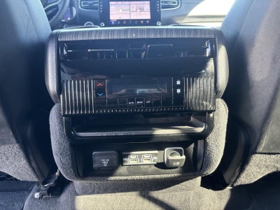 2023 Jeep Wagoneer L Series II 4x4