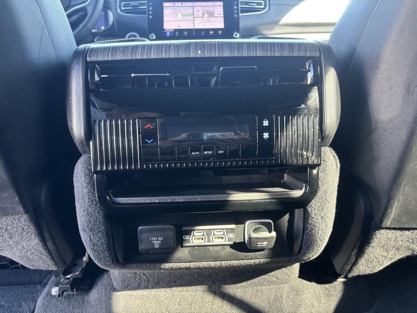 2023 Jeep Wagoneer L Series II 4x4