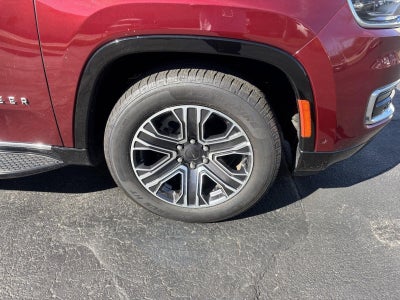 2023 Jeep Wagoneer L Series II 4x4