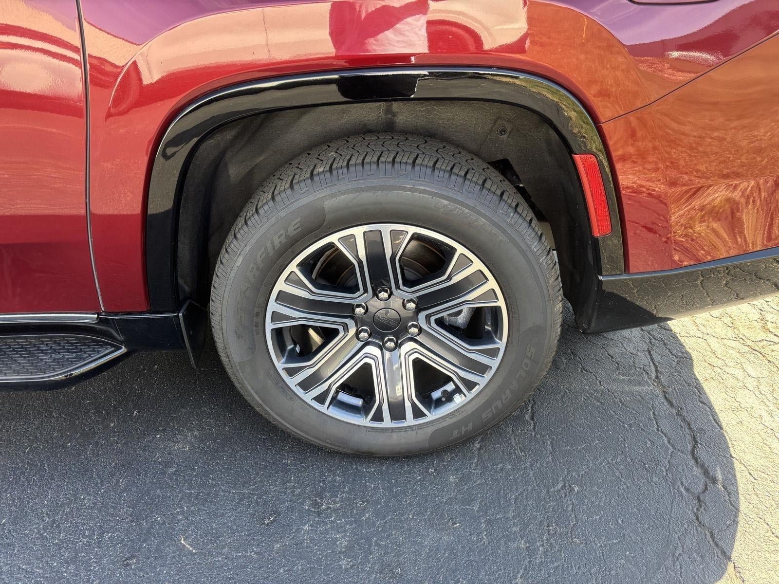 2023 Jeep Wagoneer L Series II 4x4