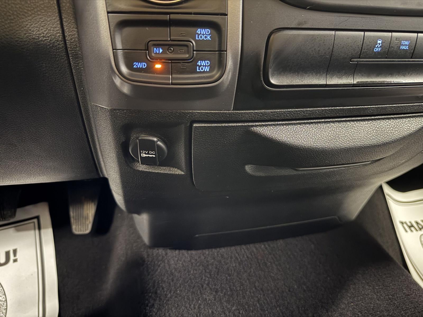 2024 RAM 1500 Classic SLT Quad Cab 4x4 6'4' Box