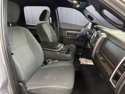 2024 RAM 1500 Classic Warlock Crew Cab 4x4 5'7' Box