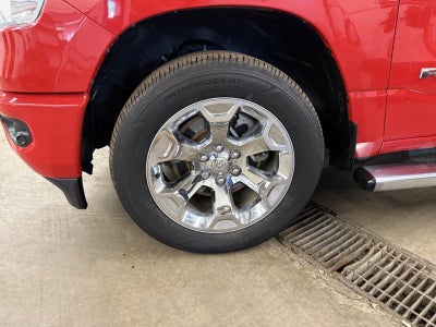 2021 RAM 1500 Big Horn Crew Cab 4x4 5'7' Box