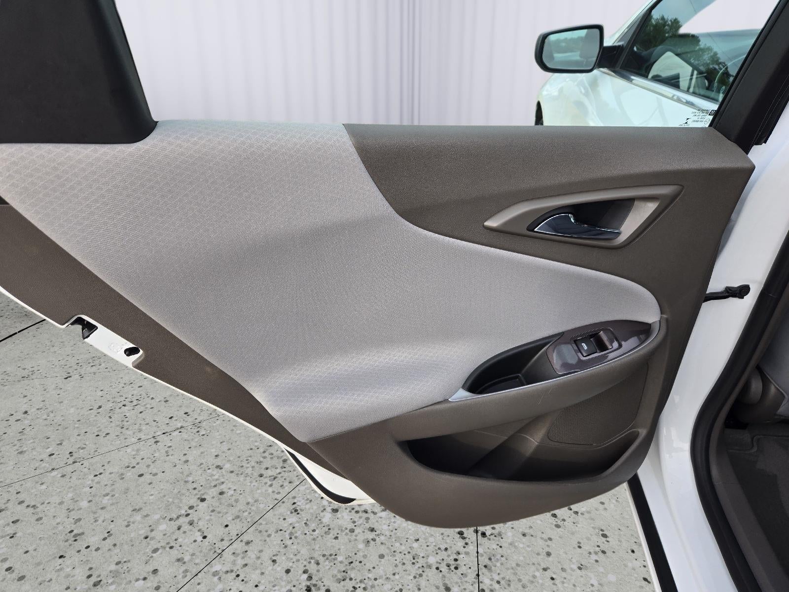 2022 Chevrolet Malibu FWD LS