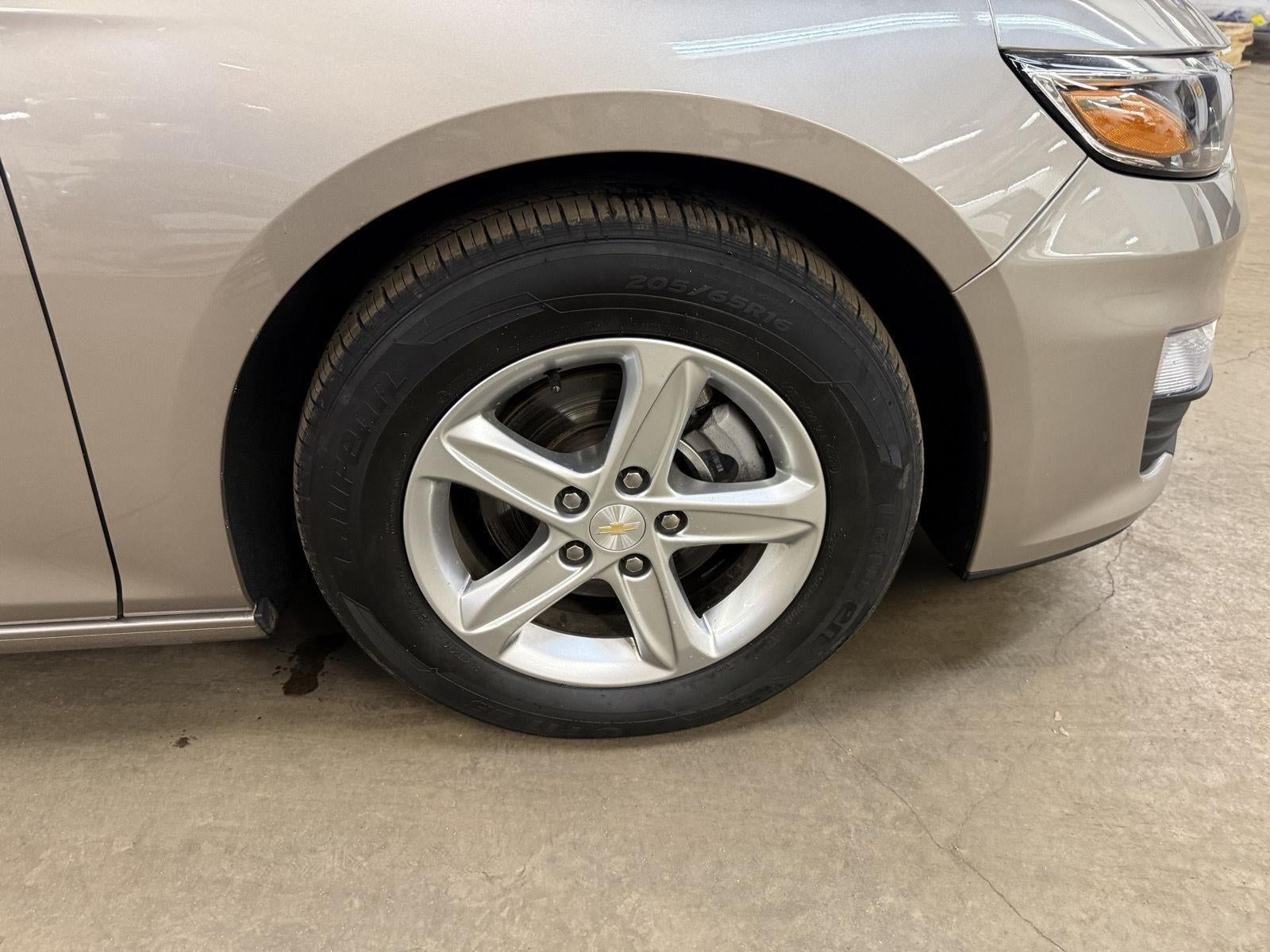 2022 Chevrolet Malibu FWD LT