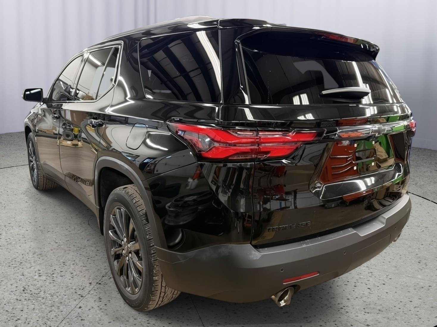 2022 Chevrolet Traverse FWD RS