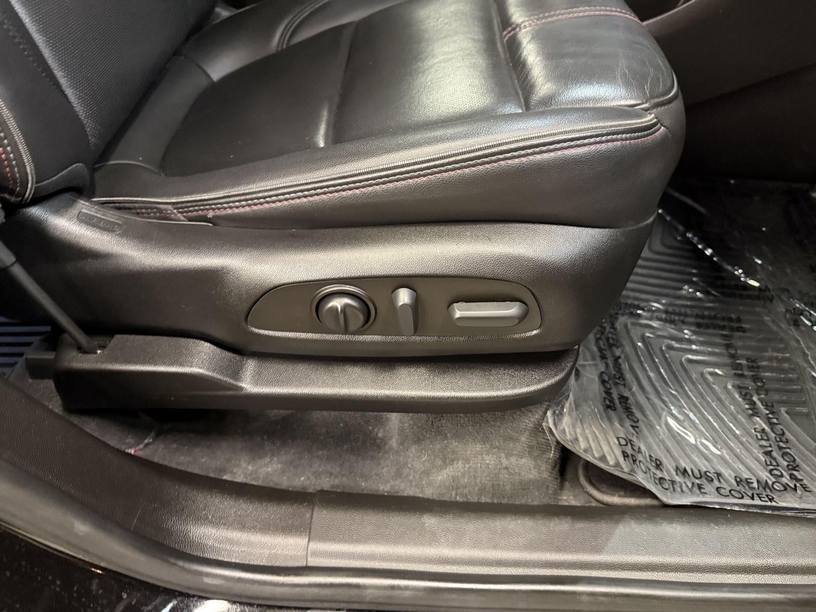 2022 Chevrolet Traverse FWD RS