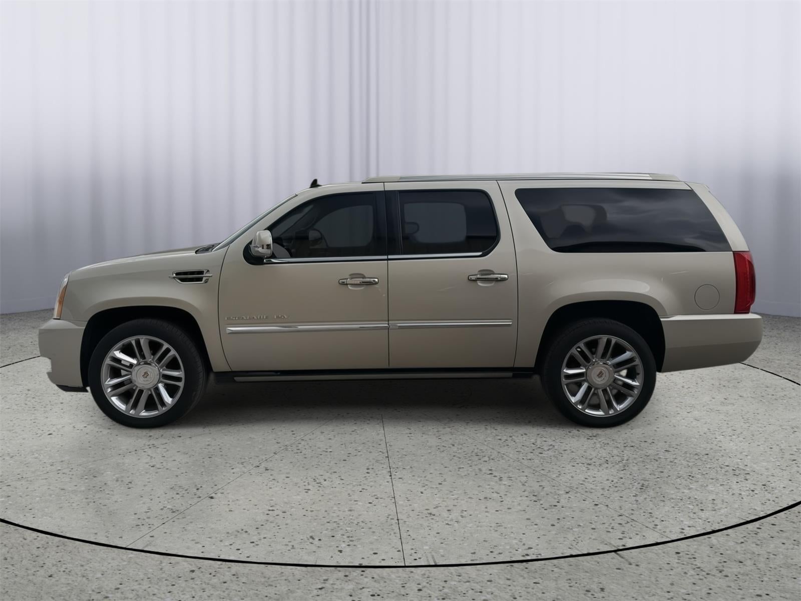 2013 Cadillac Escalade ESV Platinum Edition
