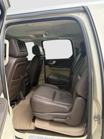 2013 Cadillac Escalade ESV Platinum Edition