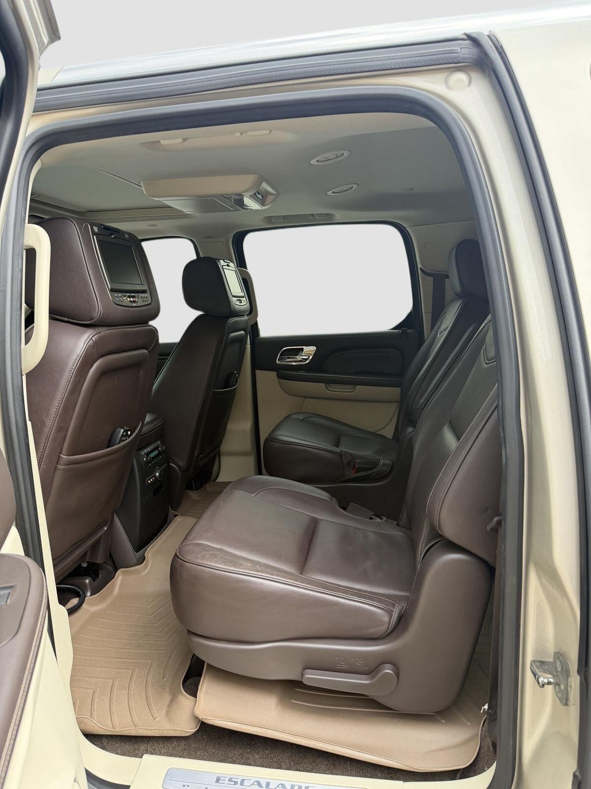 2013 Cadillac Escalade ESV Platinum Edition