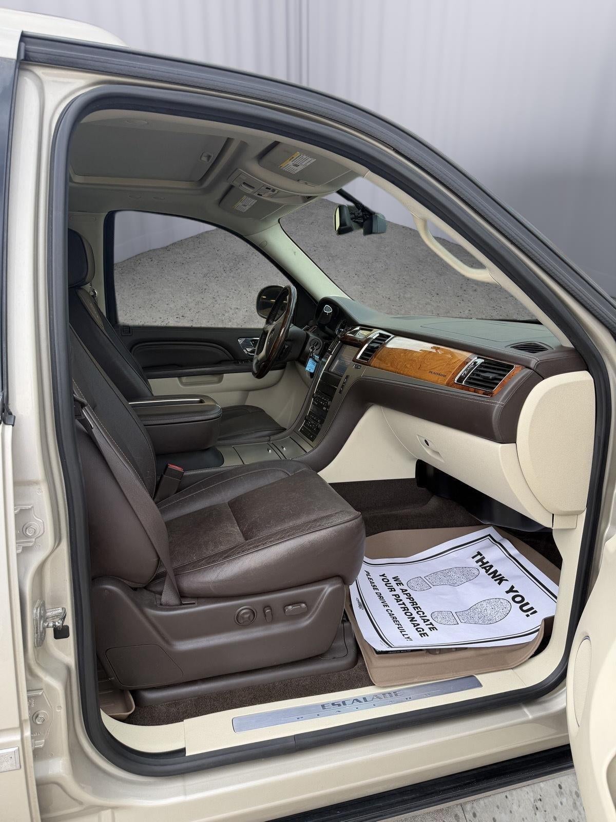 2013 Cadillac Escalade ESV Platinum Edition