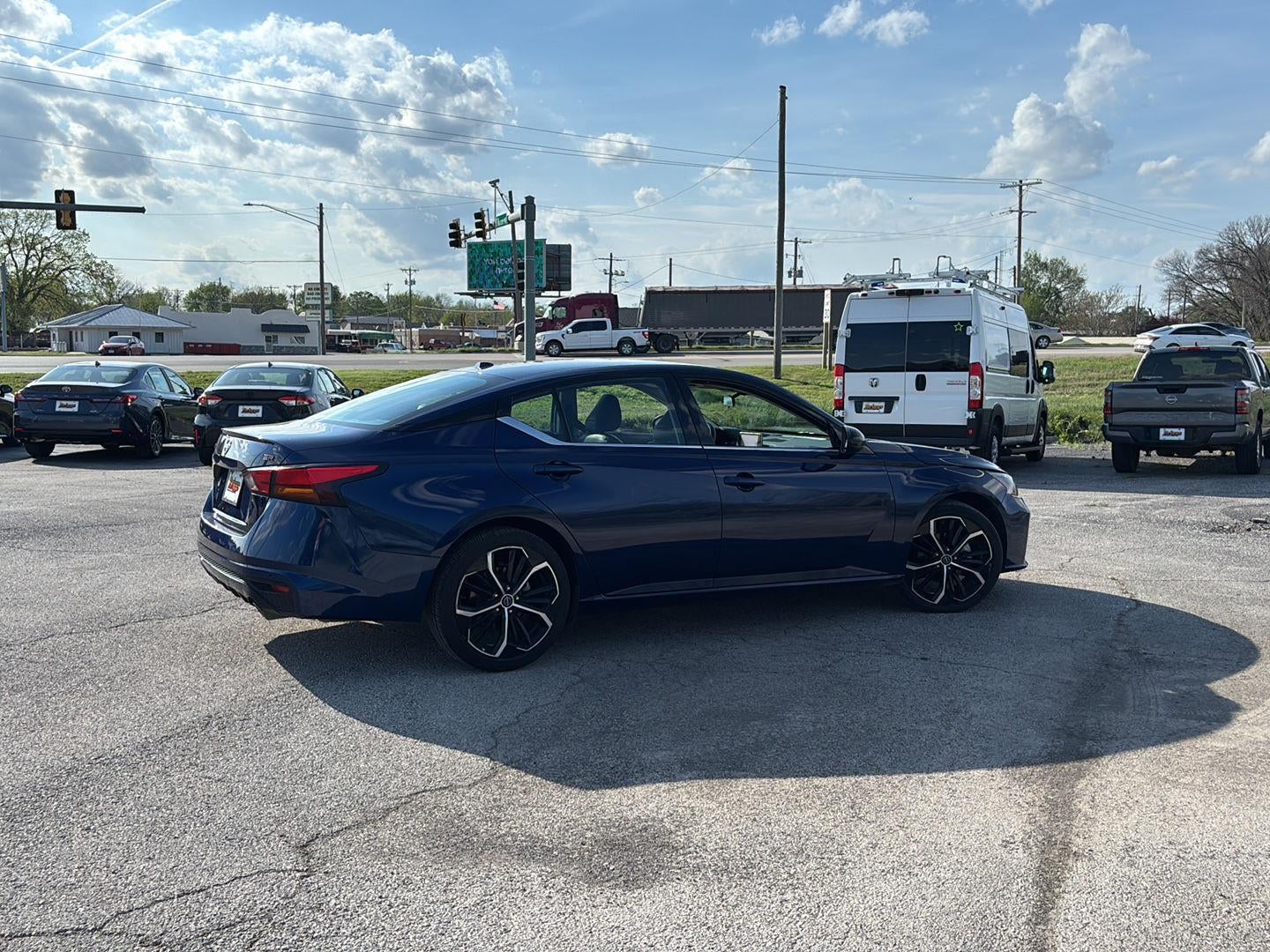 2024 Nissan Altima SR FWD