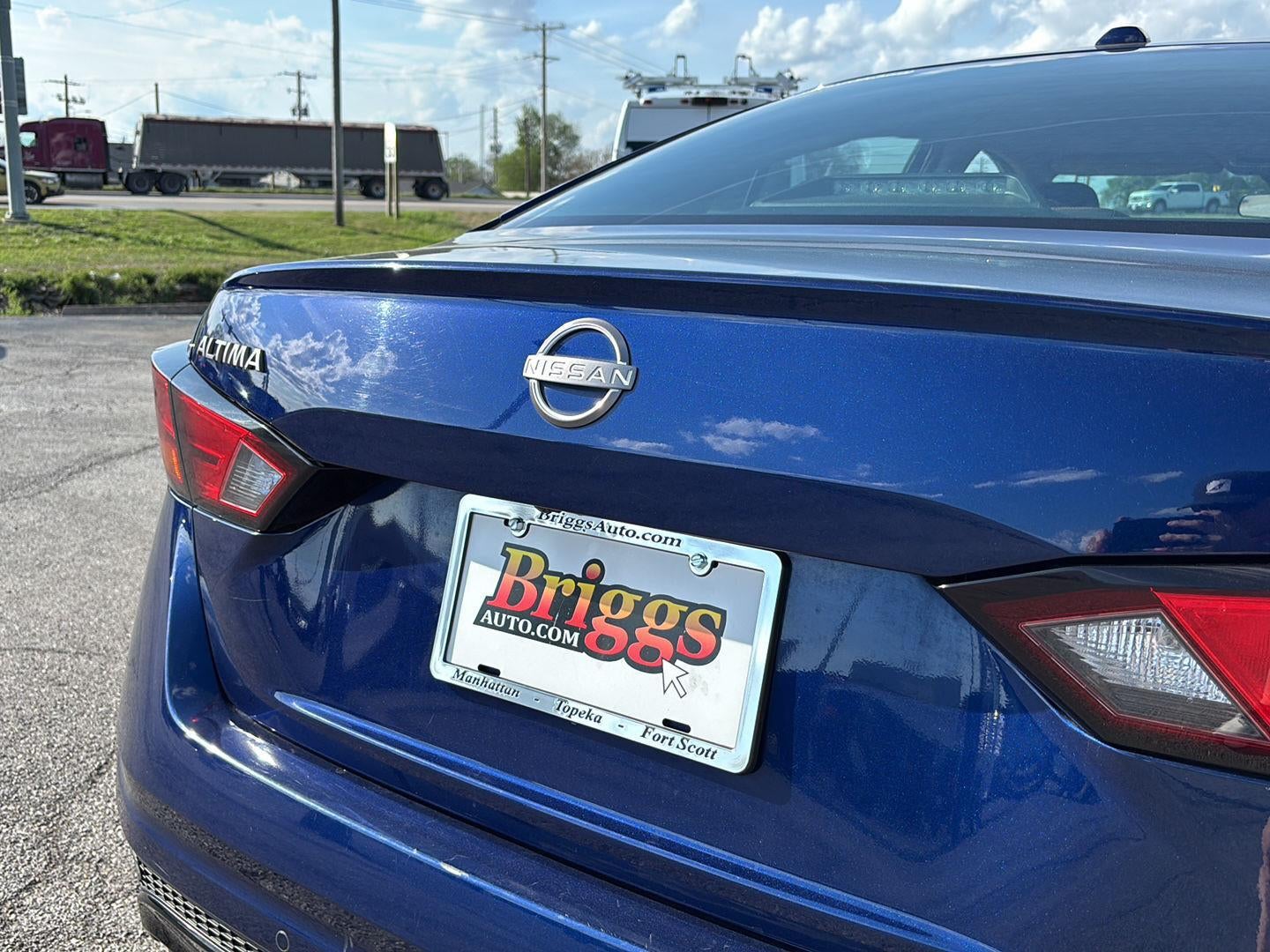 2024 Nissan Altima SR FWD