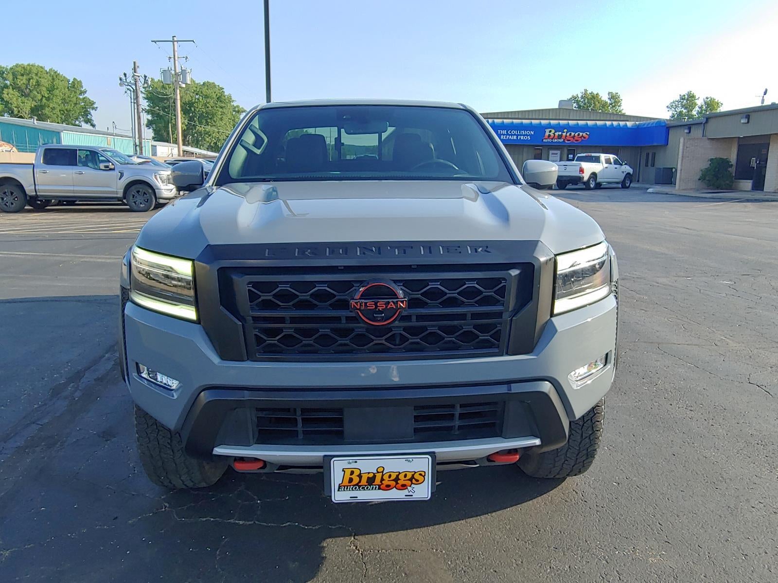 2023 Nissan Frontier Crew Cab PRO-4X 4x4