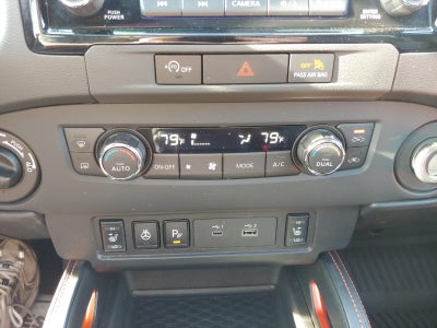 2023 Nissan Frontier Crew Cab PRO-4X 4x4