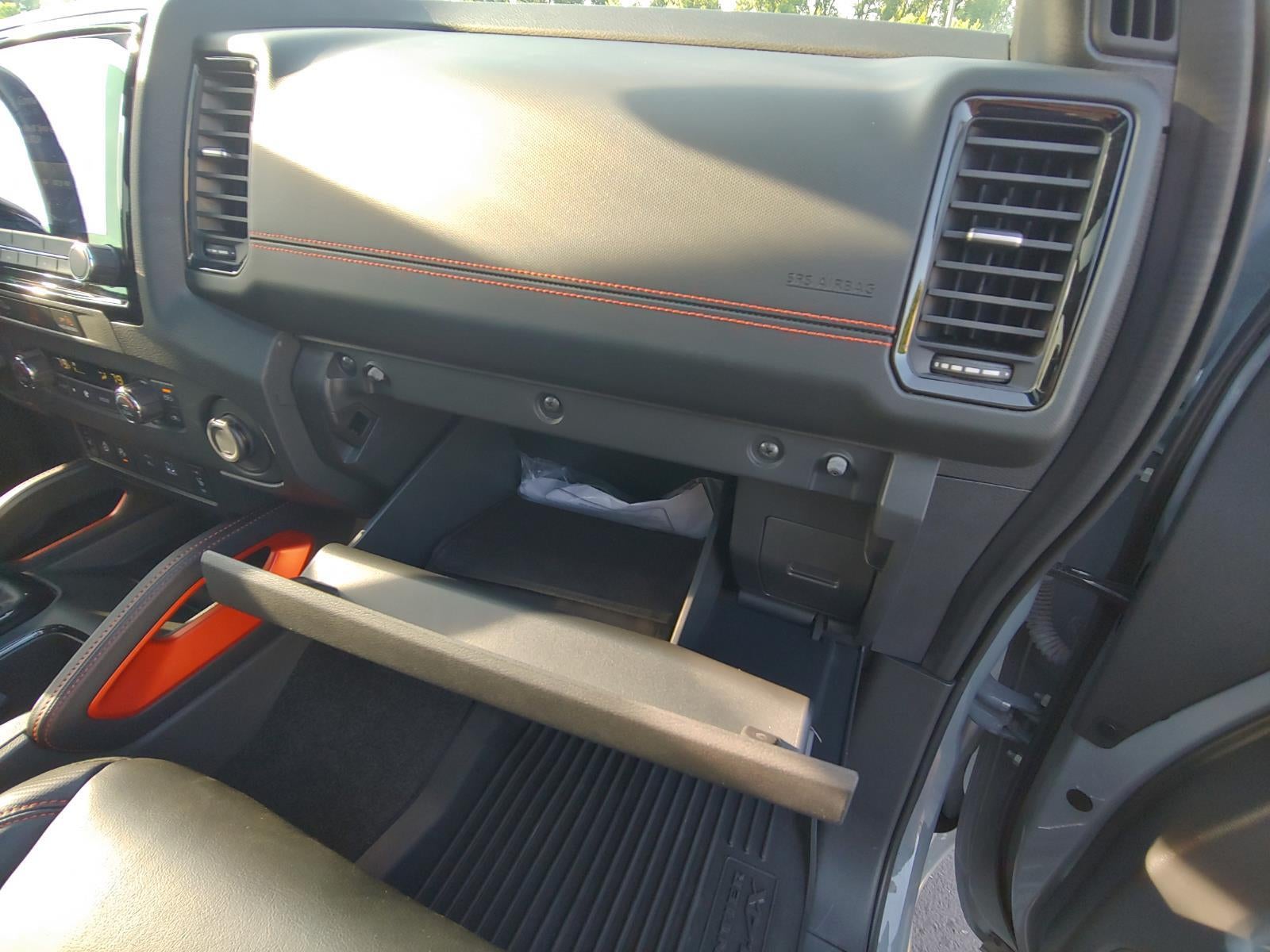 2023 Nissan Frontier Crew Cab PRO-4X 4x4