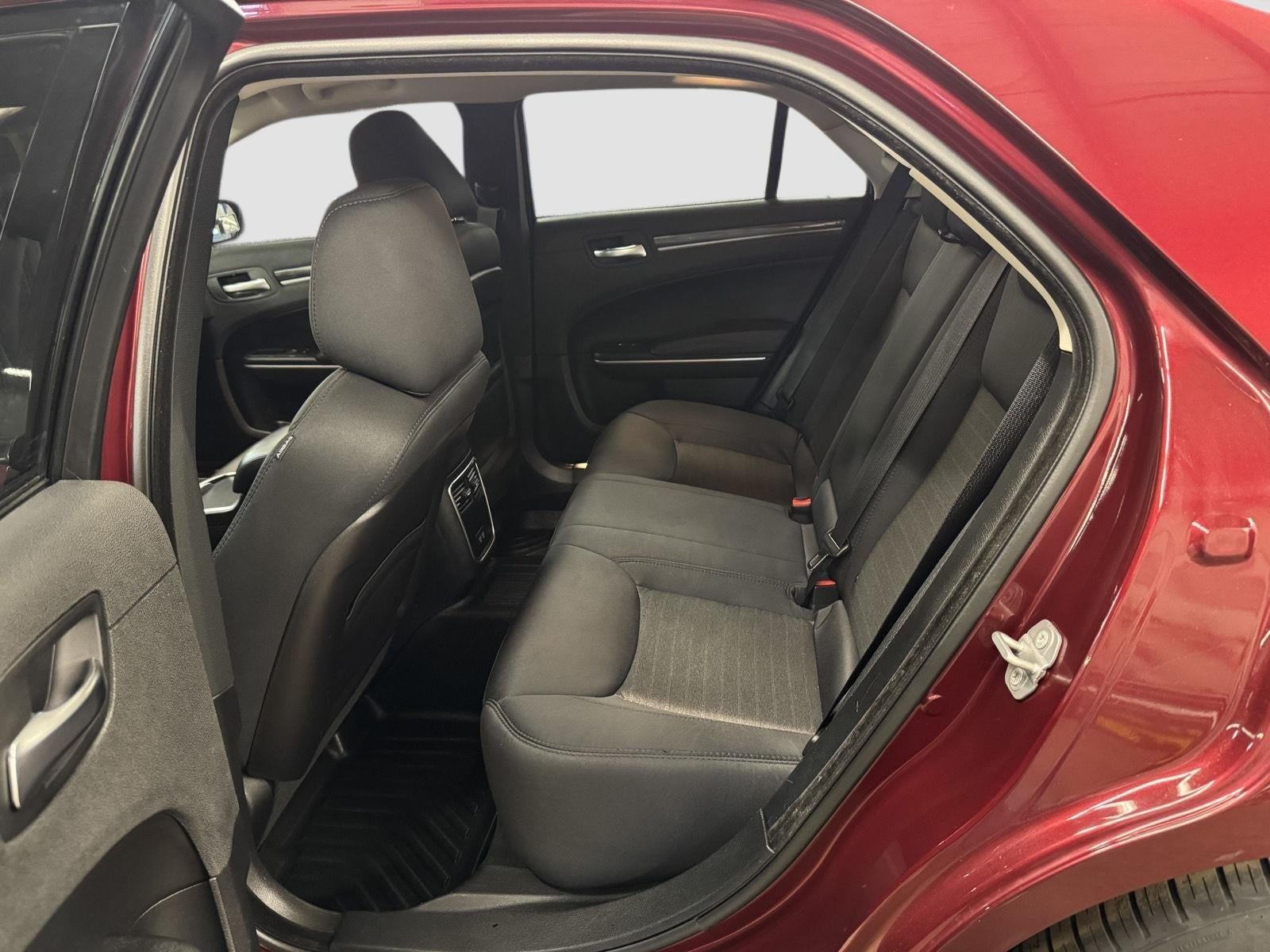 2019 Chrysler 300 Touring