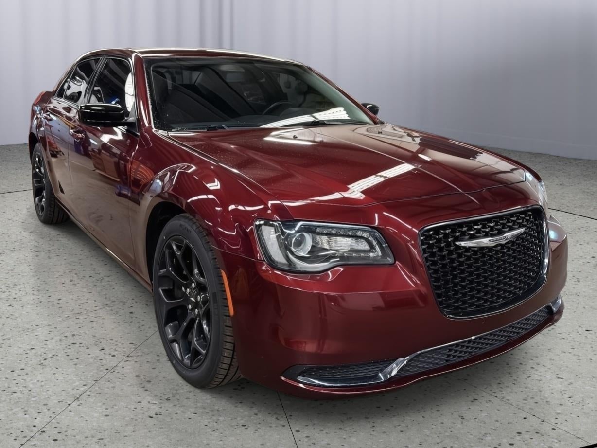 2019 Chrysler 300 Touring