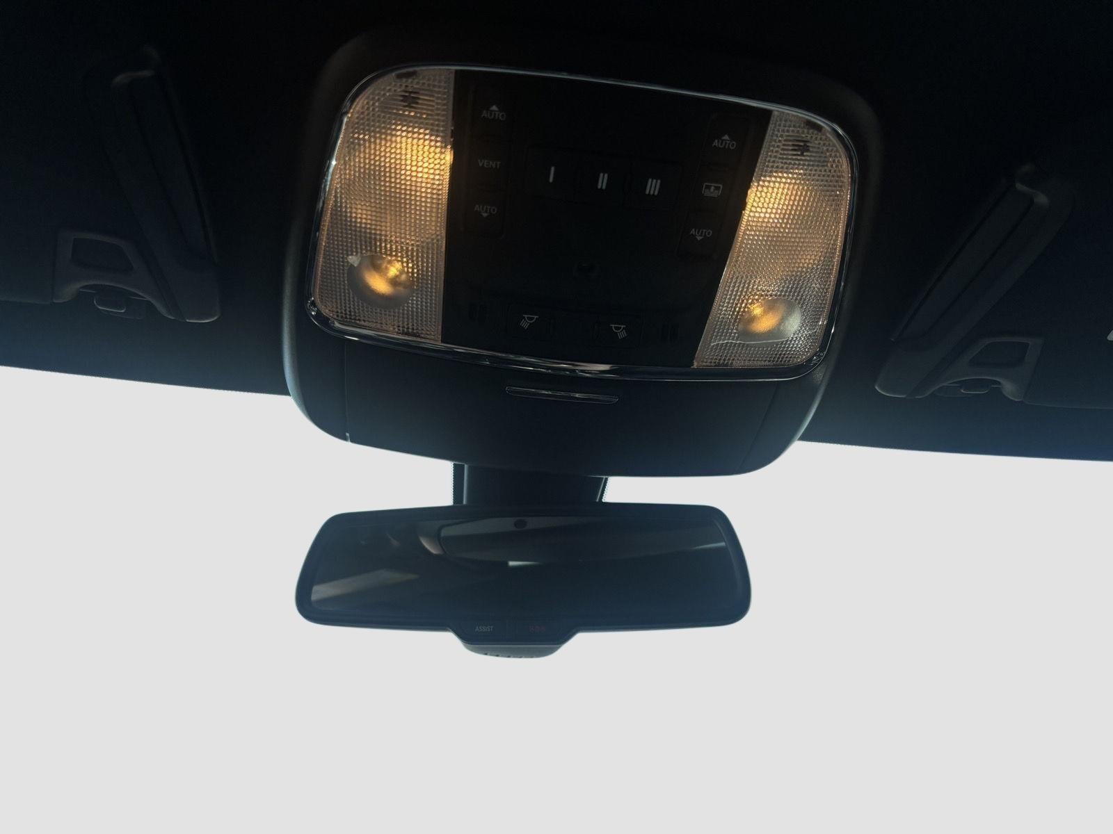 2022 Chrysler 300 300S