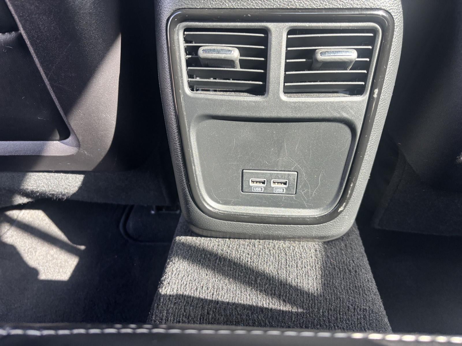 2022 Chrysler 300 300S