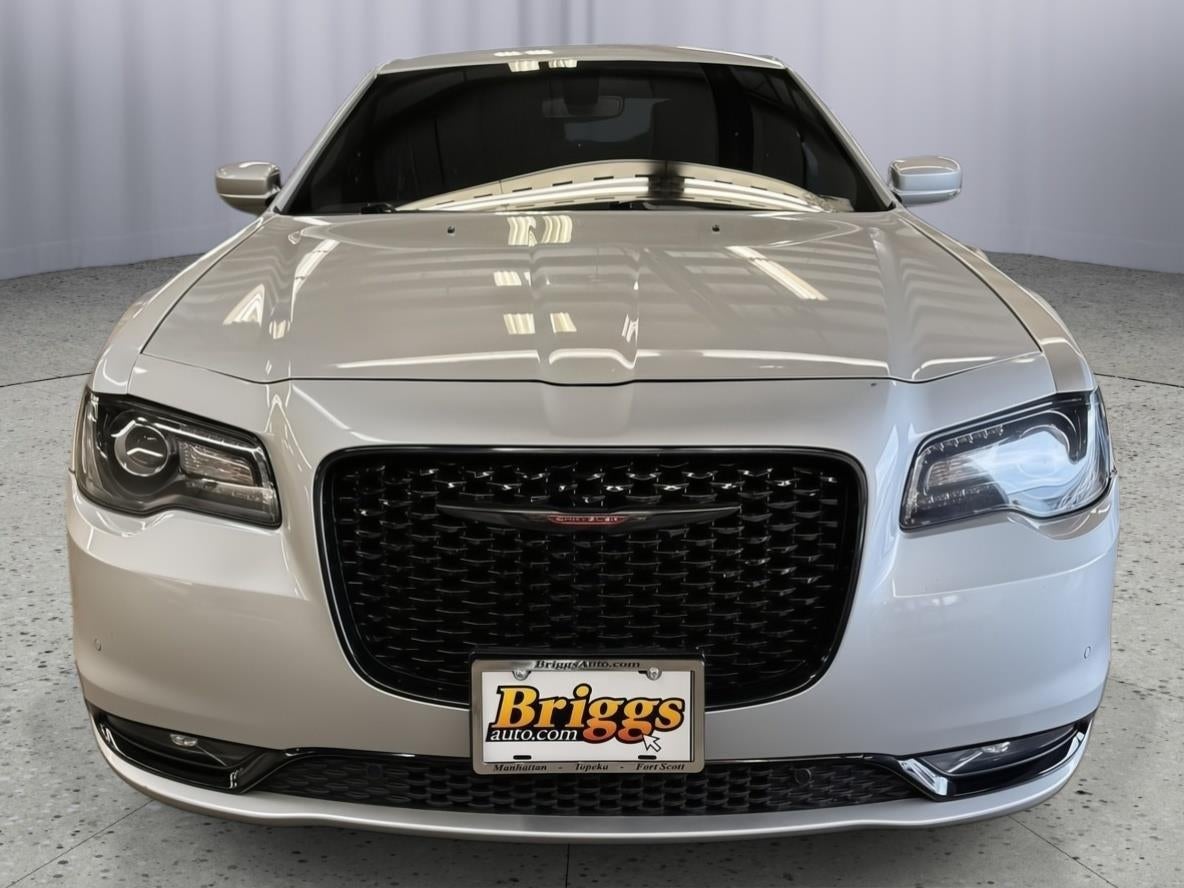 2023 Chrysler 300 300S