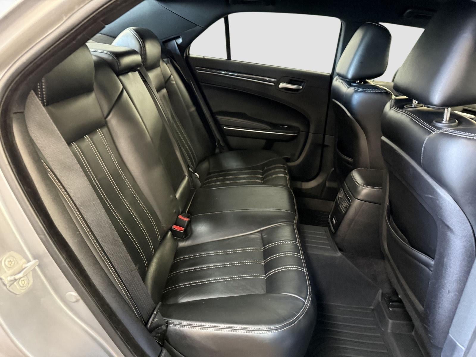 2018 Chrysler 300 300S