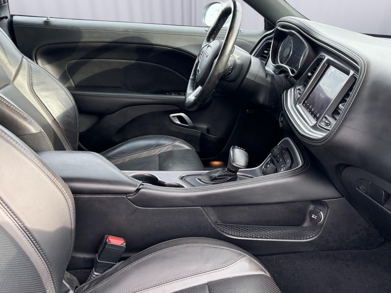 2021 Dodge Challenger SXT