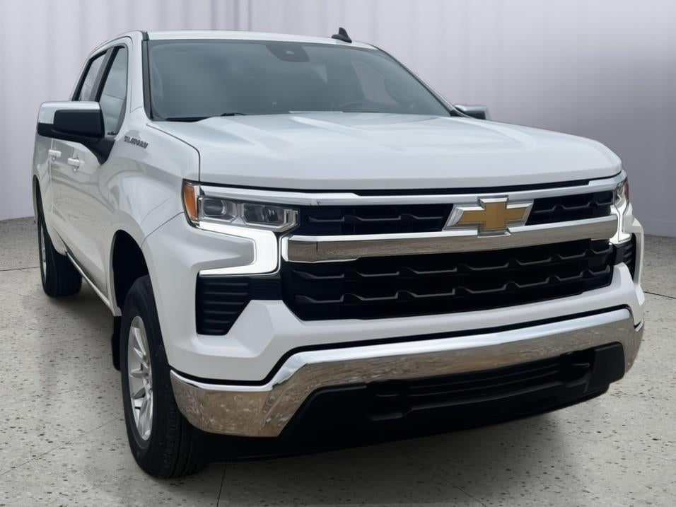 2023 Chevrolet Silverado 1500 4WD Crew Cab Standard Bed LT