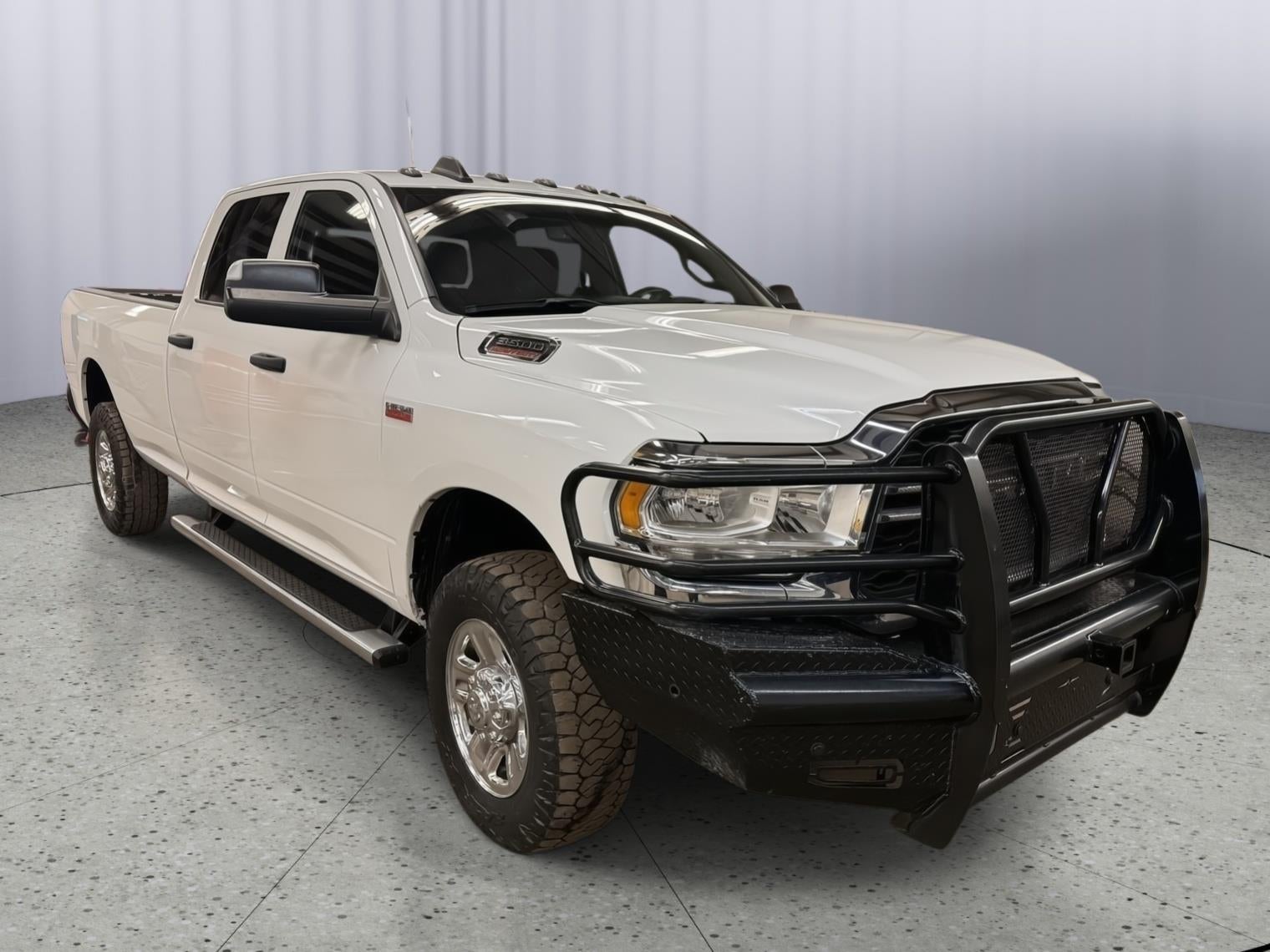 2021 RAM 3500 Tradesman Crew Cab 4x4 8' Box
