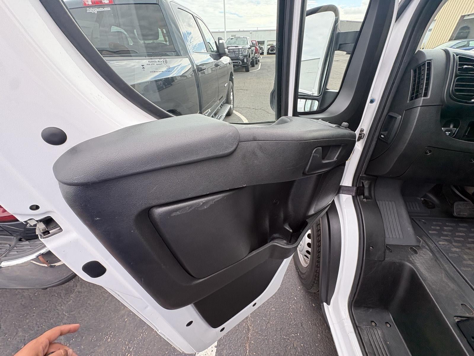 2025 RAM ProMaster Cargo Van Cargo Van Tradesman Low Roof 136' WB w/Pass Seat