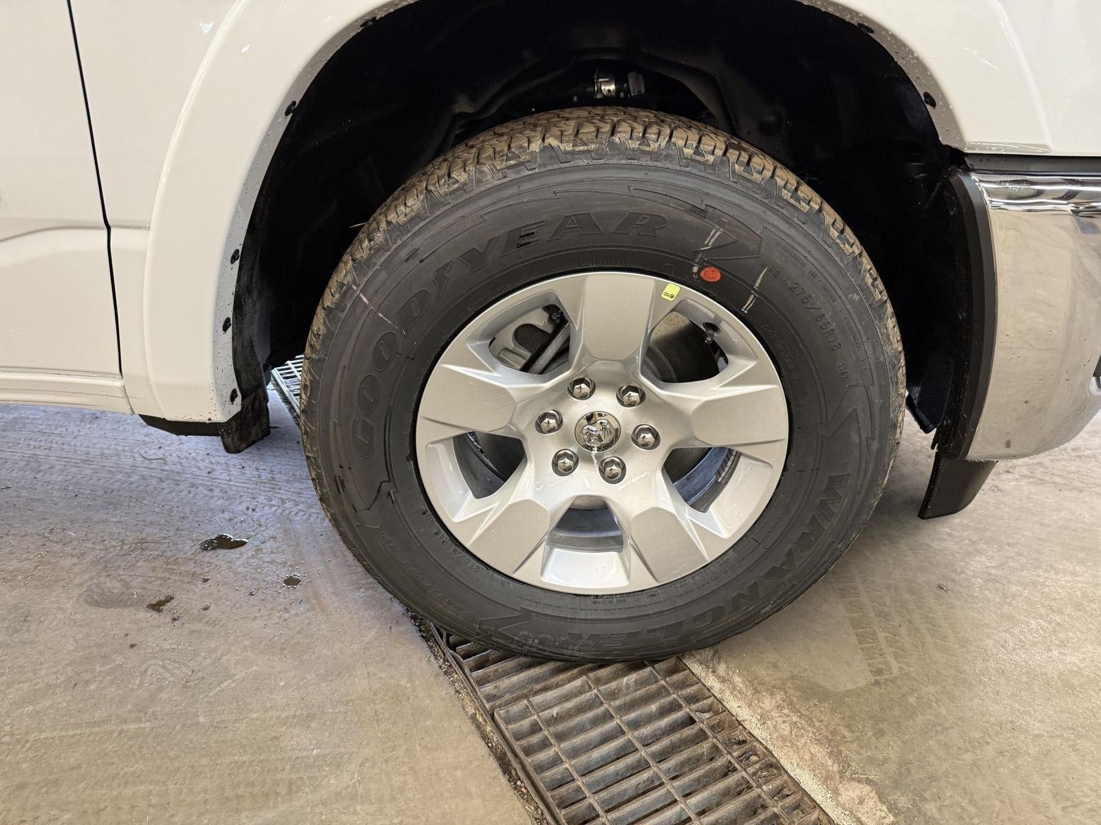 2026 RAM Ram 1500 Big Horn Crew Cab 4x4 5'7' Box