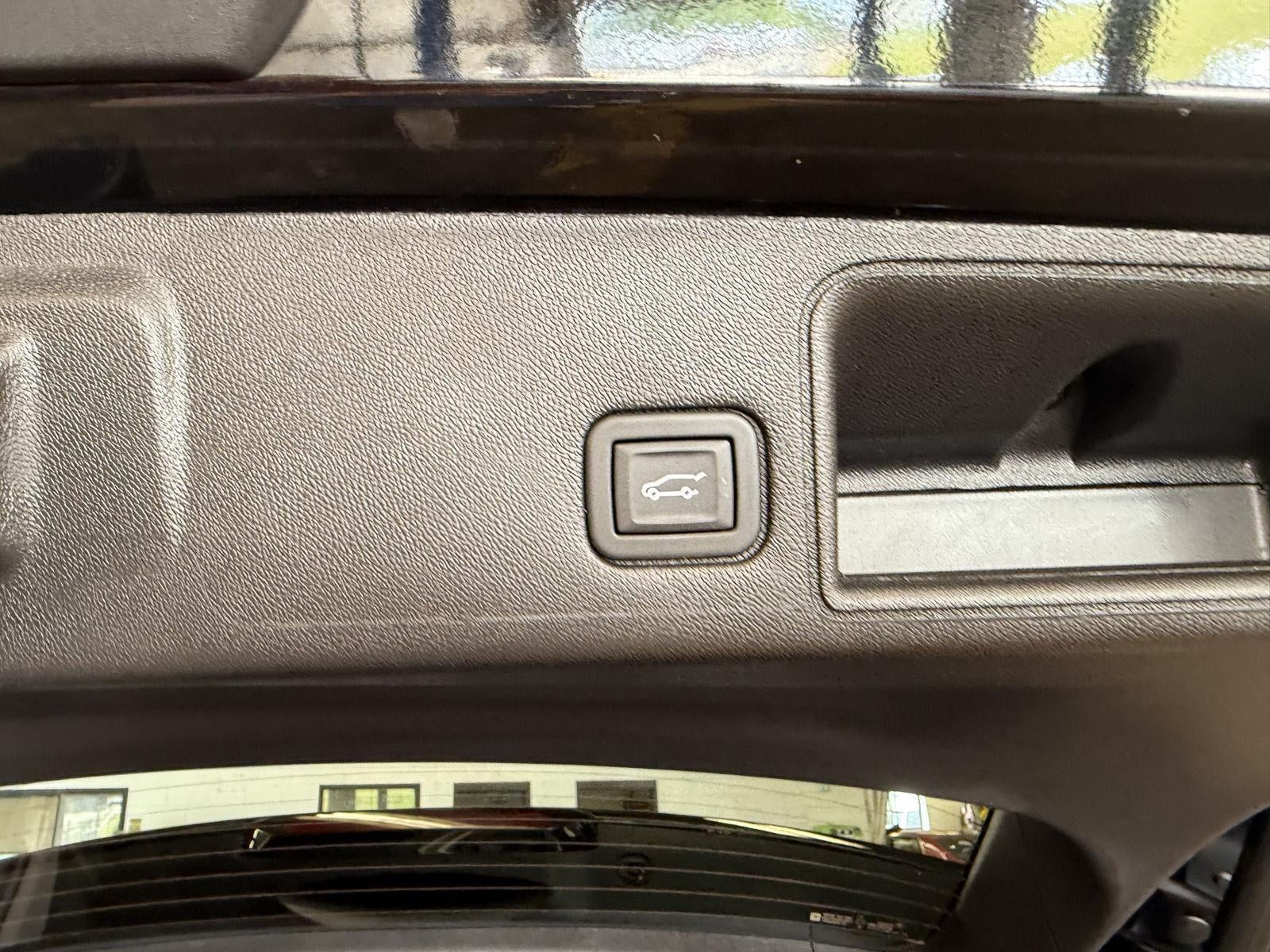 2024 GMC Terrain AWD SLT