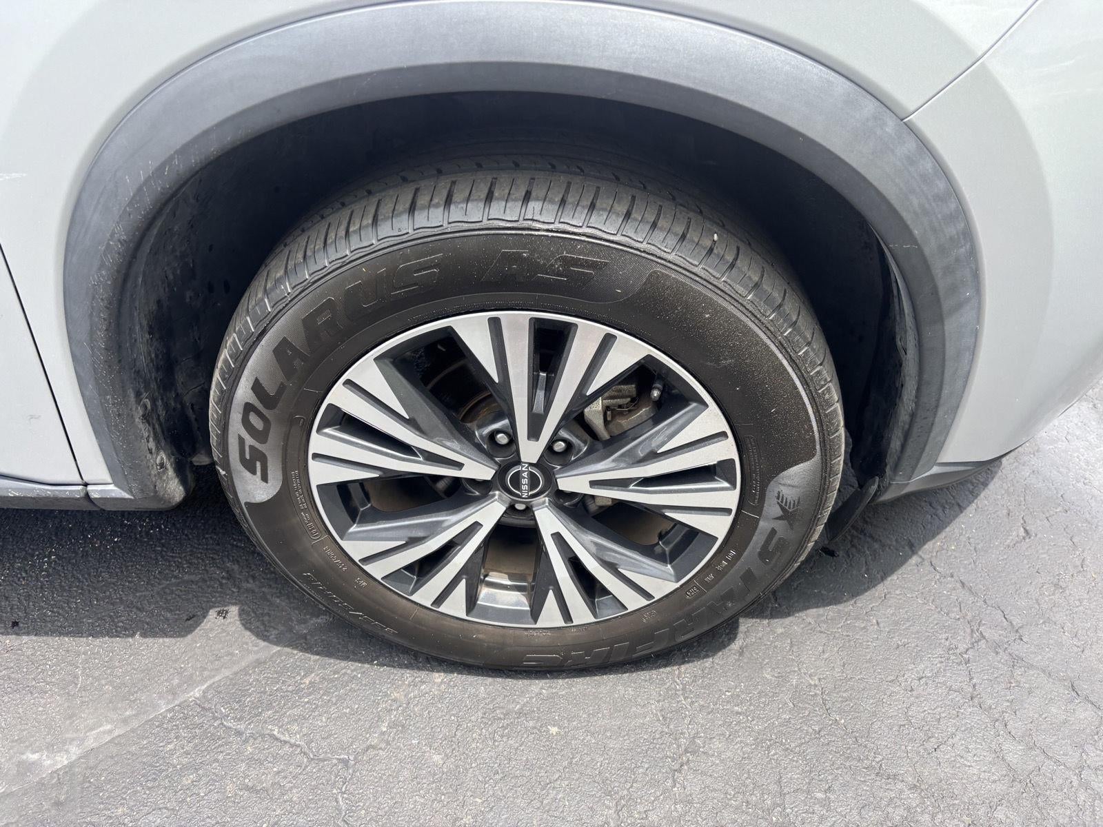 2023 Nissan Rogue SV FWD