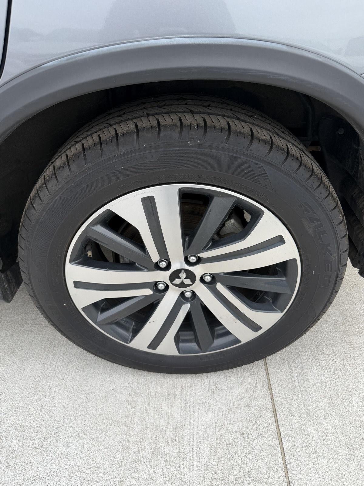 2024 Mitsubishi Outlander Sport Base