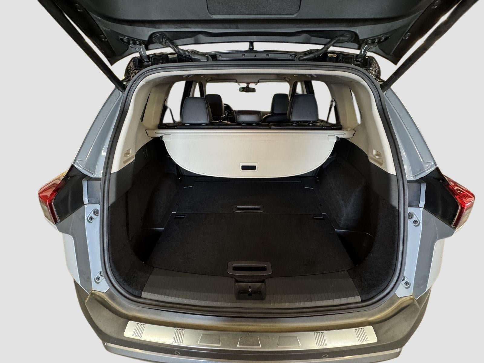 2023 Nissan Rogue SL Intelligent AWD