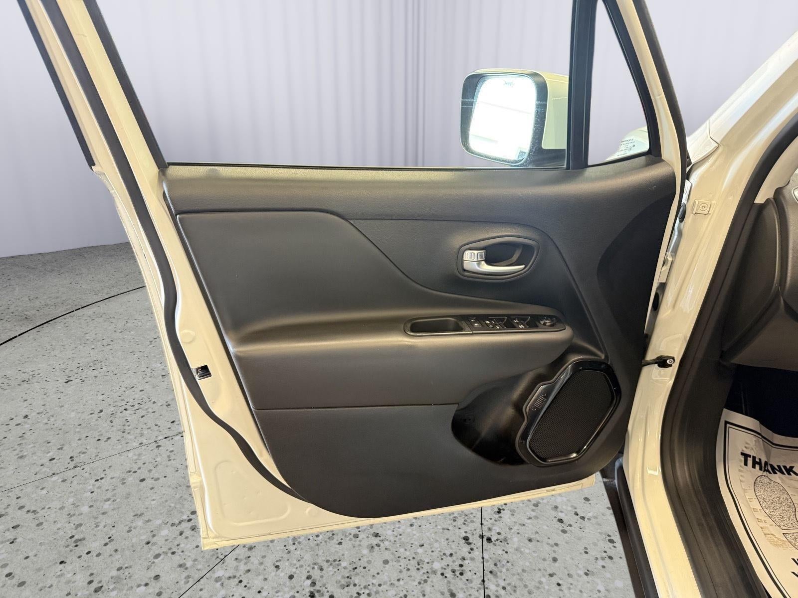 2019 Jeep Renegade Altitude FWD