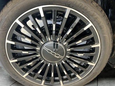 2024 FIAT FIAT 500e 500e INSPI(RED)