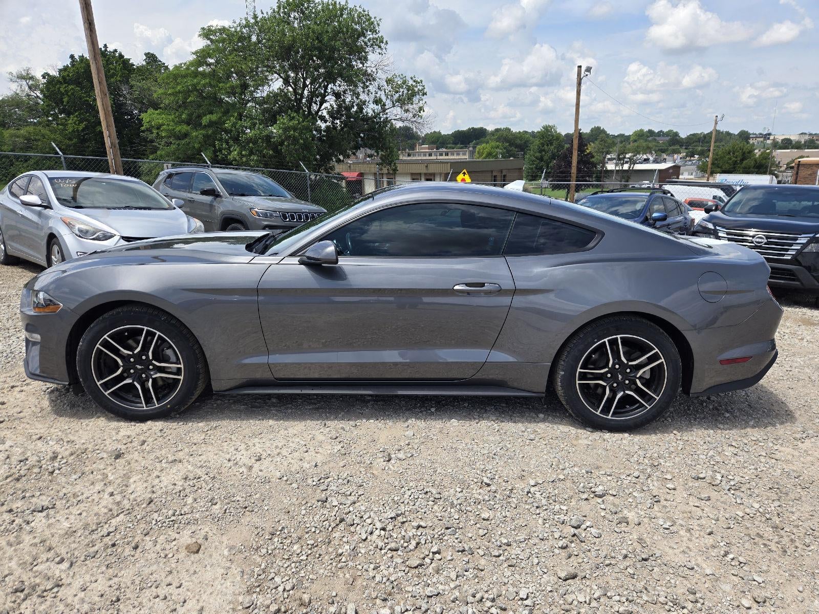 2021 Ford Mustang EcoBoost