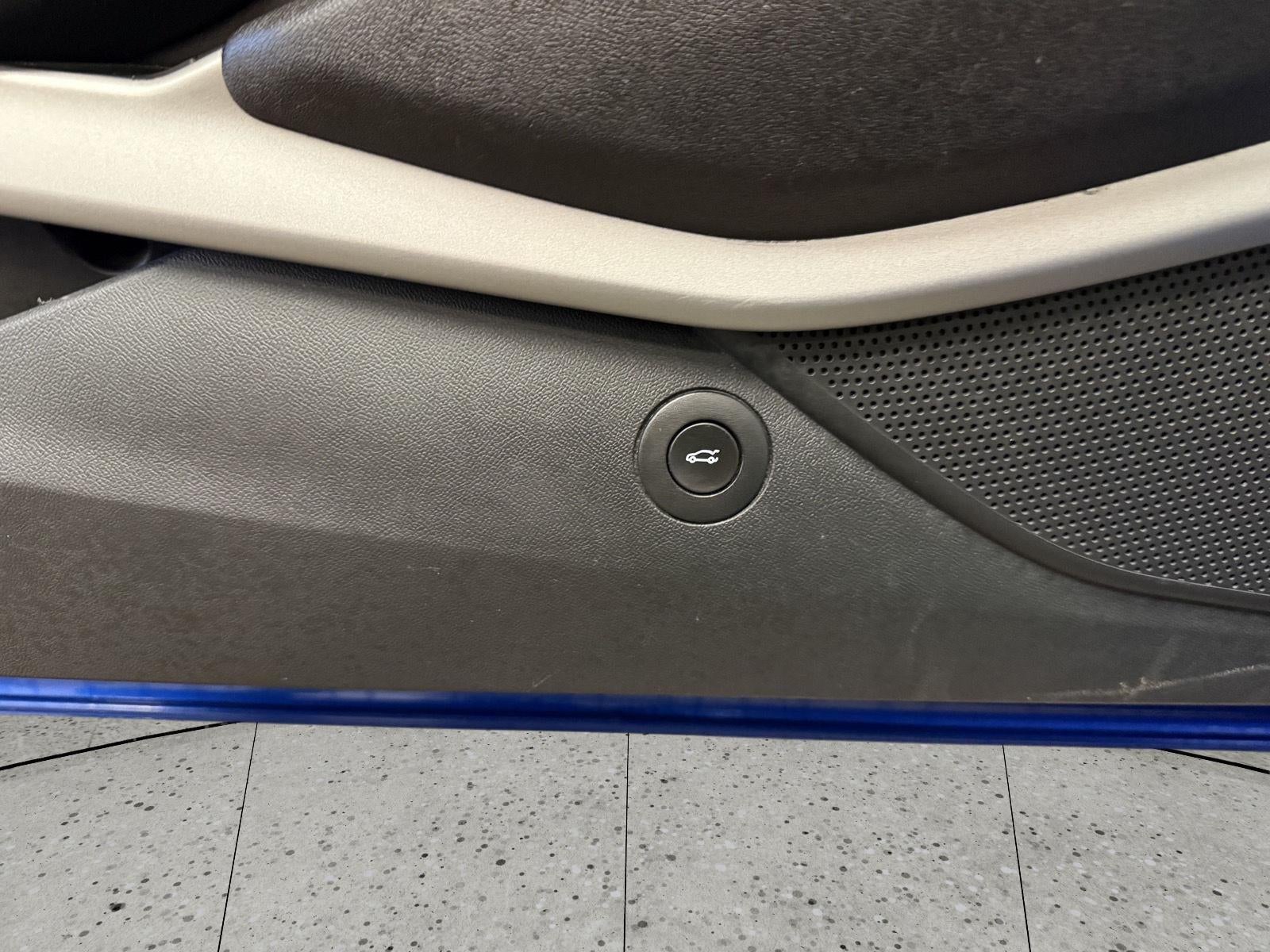 2018 Chevrolet Camaro 1LT