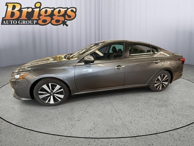 2022 Nissan Altima 2.5 SV