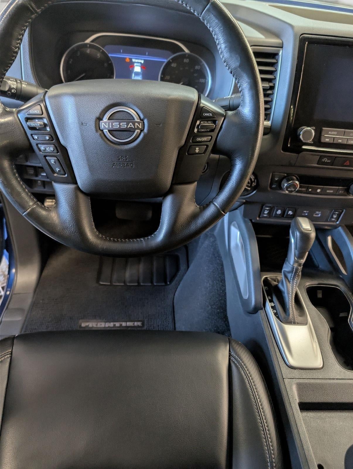 2023 Nissan Frontier SV