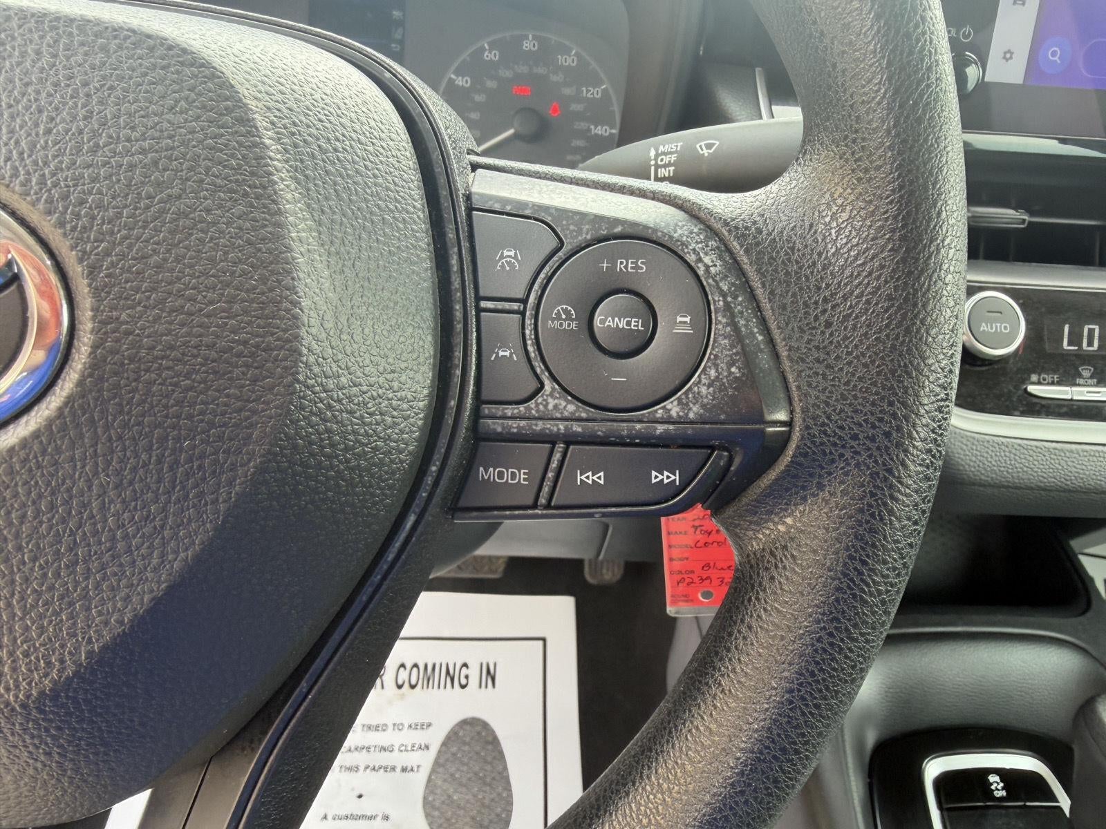 2025 Toyota Corolla LE